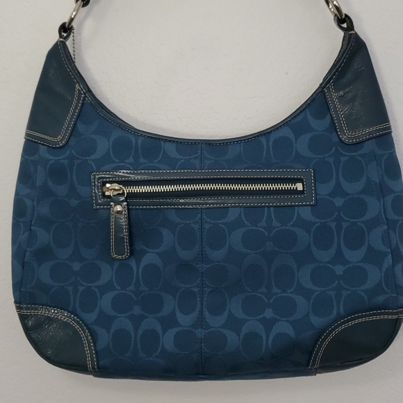 NWT Coach Hampton signature hobo - Picture 4 of 8
